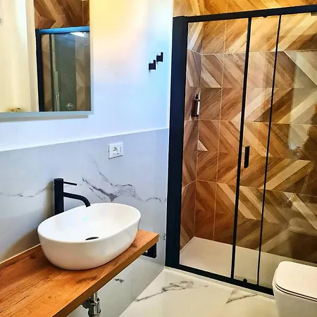 Luna Guest house 3*